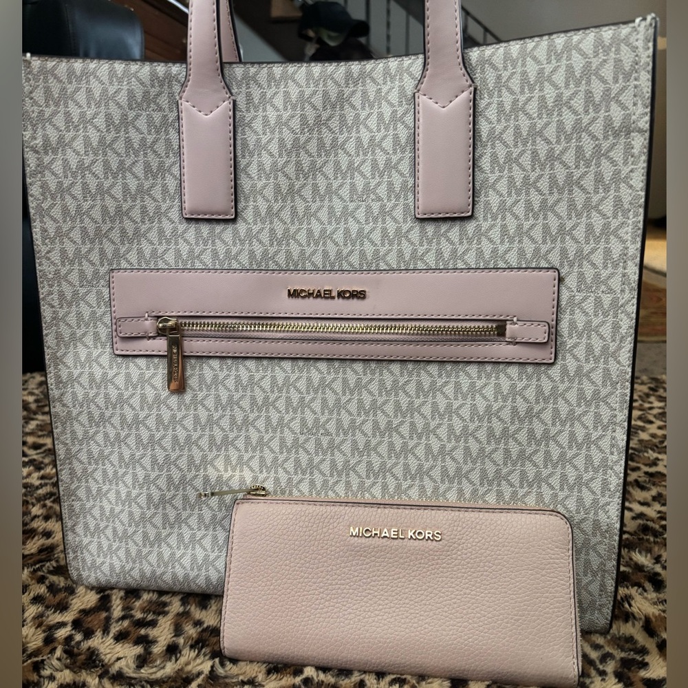 Michael Kors Kenly Large Canvas Leather Tote Crossbody Multi Color